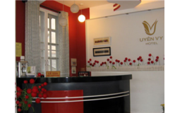 Khách sạn Uyên Vy(1sao)